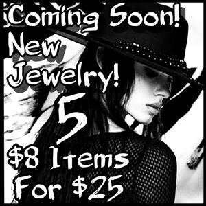 5 $8 Items For $25💫Lower Shipping Now! Winnfritt’s Handmade Jewelry💫